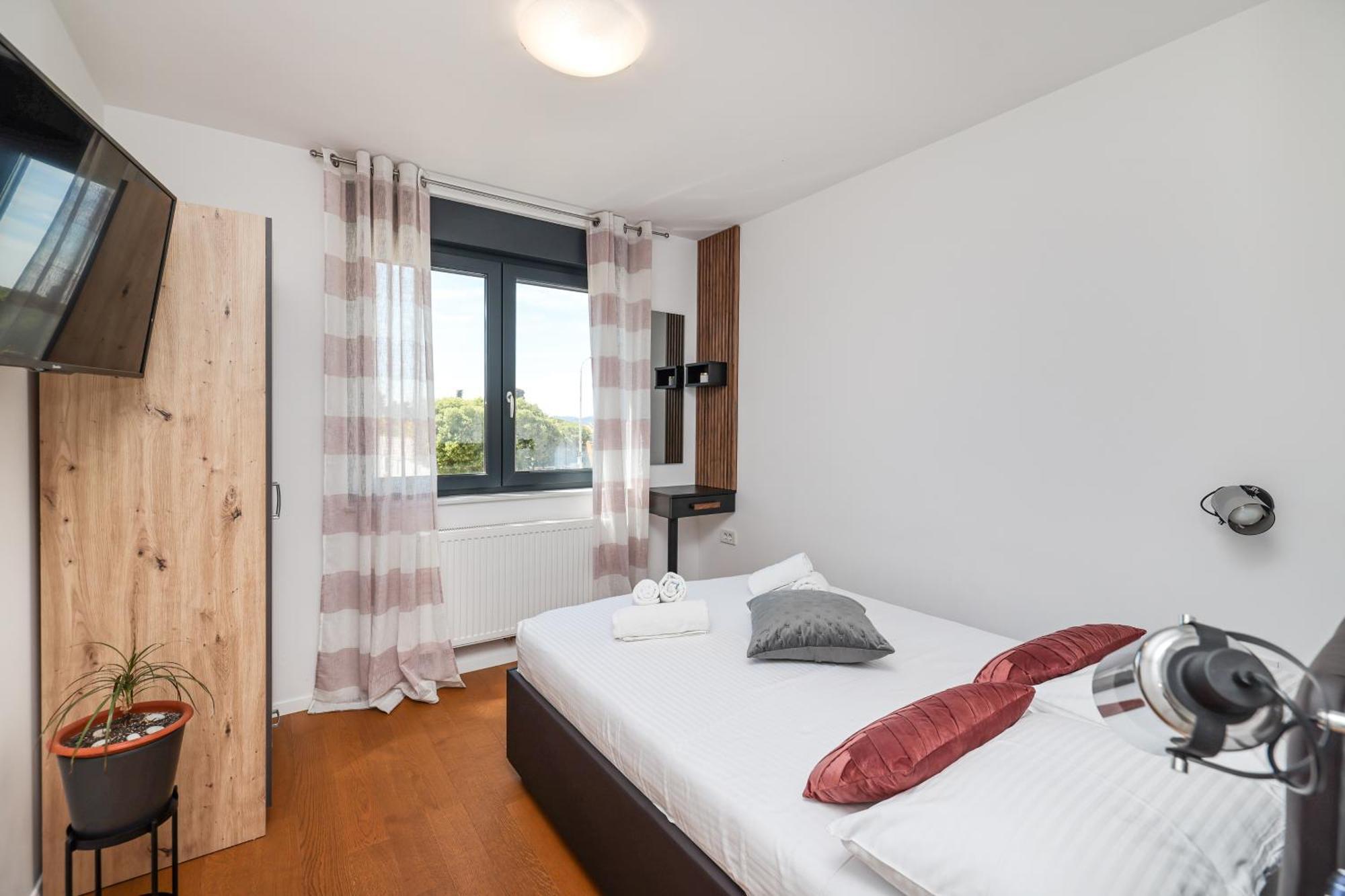 Luma Luxury Apartment With Jacuzzi Zadar Buitenkant foto