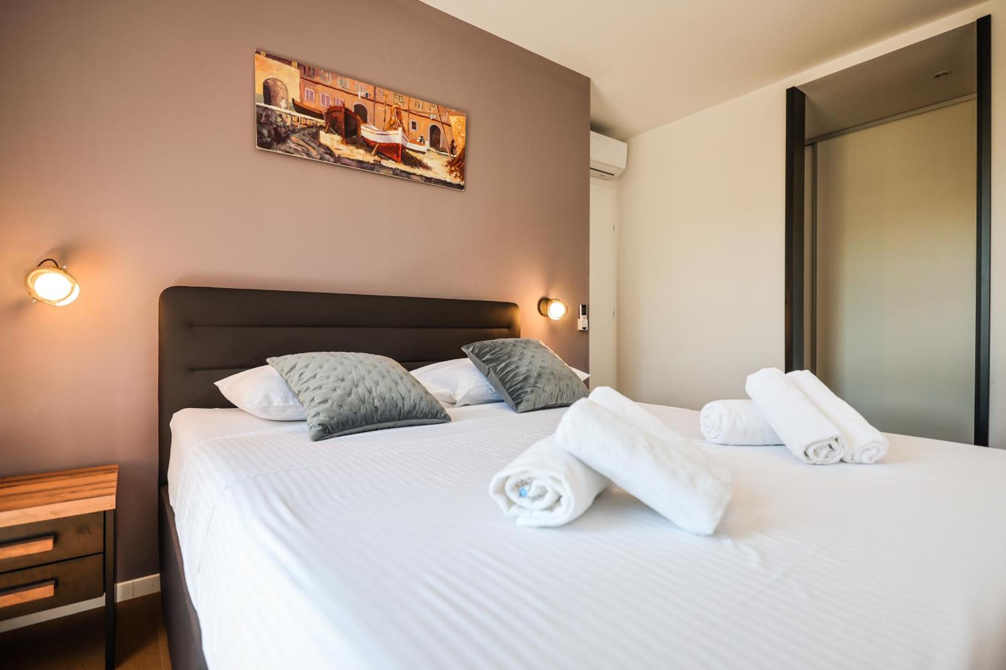 Luma Luxury Apartment With Jacuzzi Zadar Buitenkant foto