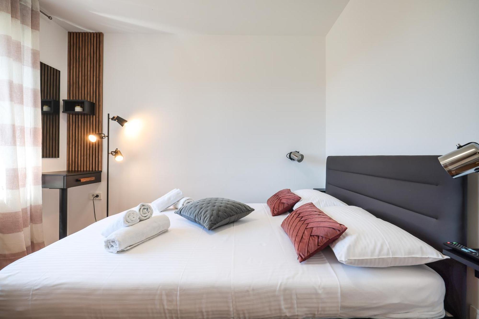 Luma Luxury Apartment With Jacuzzi Zadar Buitenkant foto
