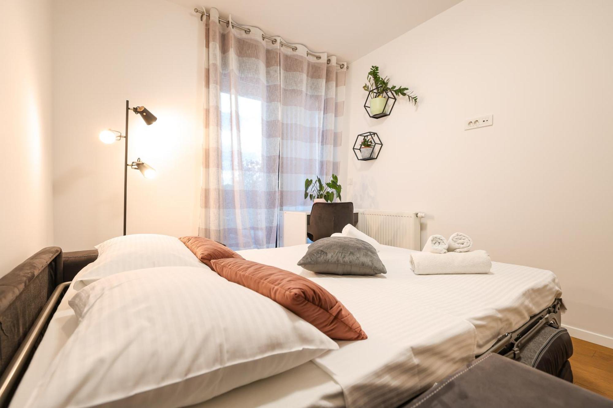 Luma Luxury Apartment With Jacuzzi Zadar Buitenkant foto